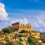 The greek temple of Juno in the Valley of the Temples, Agrigento, Italy. Juno Temple, Valley of temples, Agrigento, Sicily.