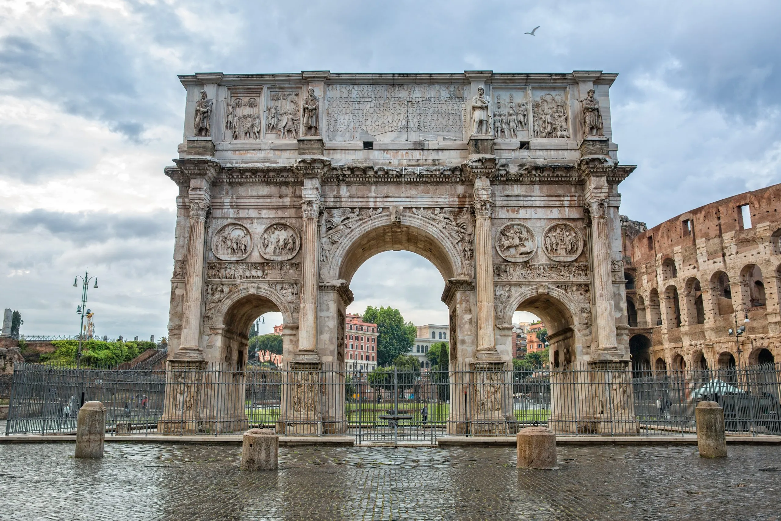 Arch of Constantine or Arco di Costantino or Triumphal arch in Rome, near Colosseum, Italy
